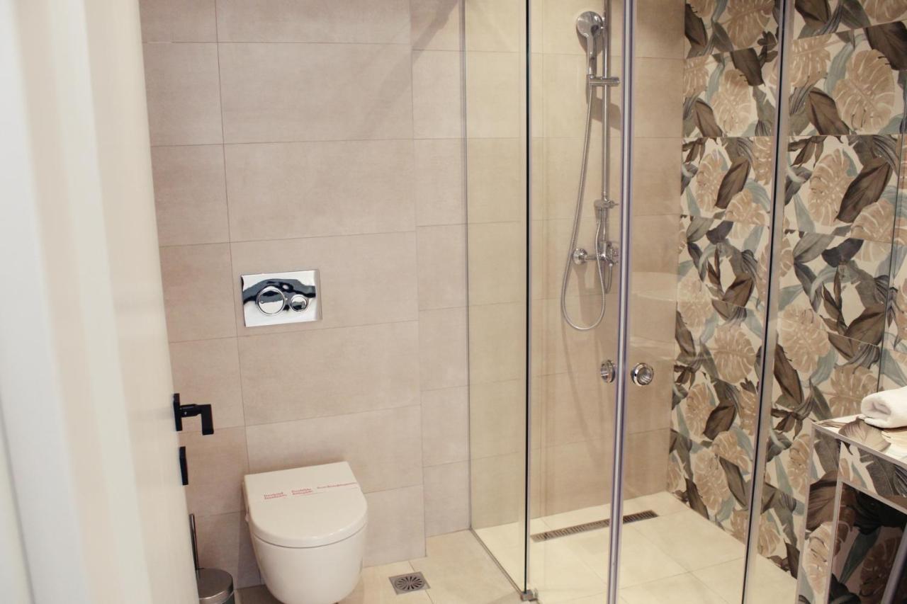 Appartamento Saan Luxury Living Nea Kallikrateia Esterno foto