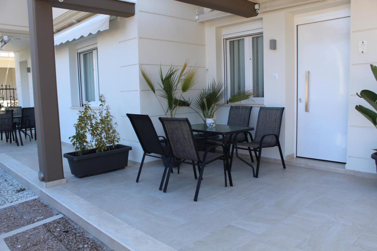 Appartamento Saan Luxury Living Nea Kallikrateia Esterno foto