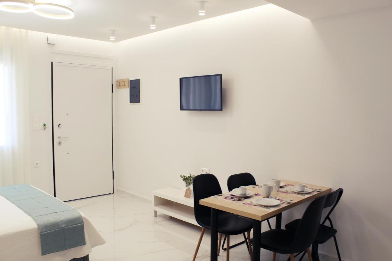 Appartamento Saan Luxury Living Nea Kallikrateia Esterno foto